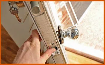 Bloomfield Hills MI Locksmith Store Bloomfield Hills, MI 248-779-9134 - 12-changing-locks