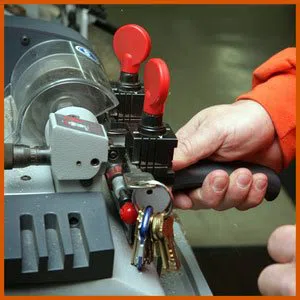 Bloomfield Hills MI Locksmith Store Bloomfield Hills, MI 248-779-9134 - 18-key-making